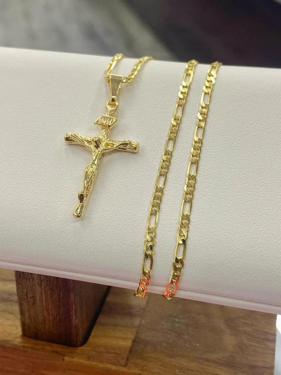 14K Yellow GF Rustic Cross Necklace Figaro Chain 24"  Catholics Crucifix Jewelry Gifts For Mens Boys