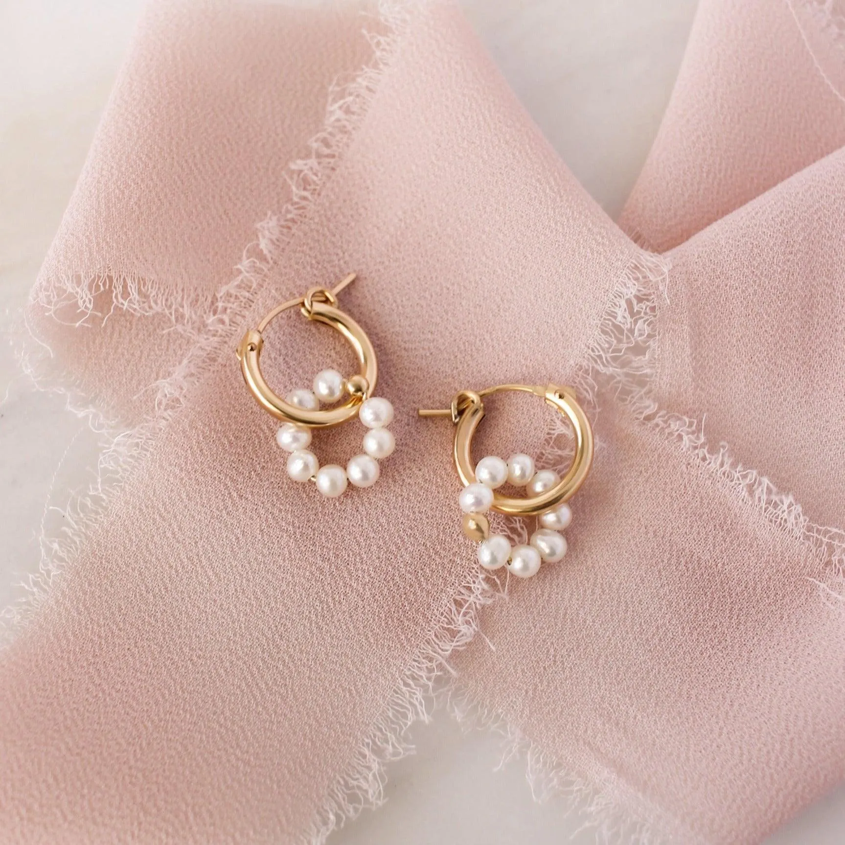 Alice Pearl Hoop Earrings