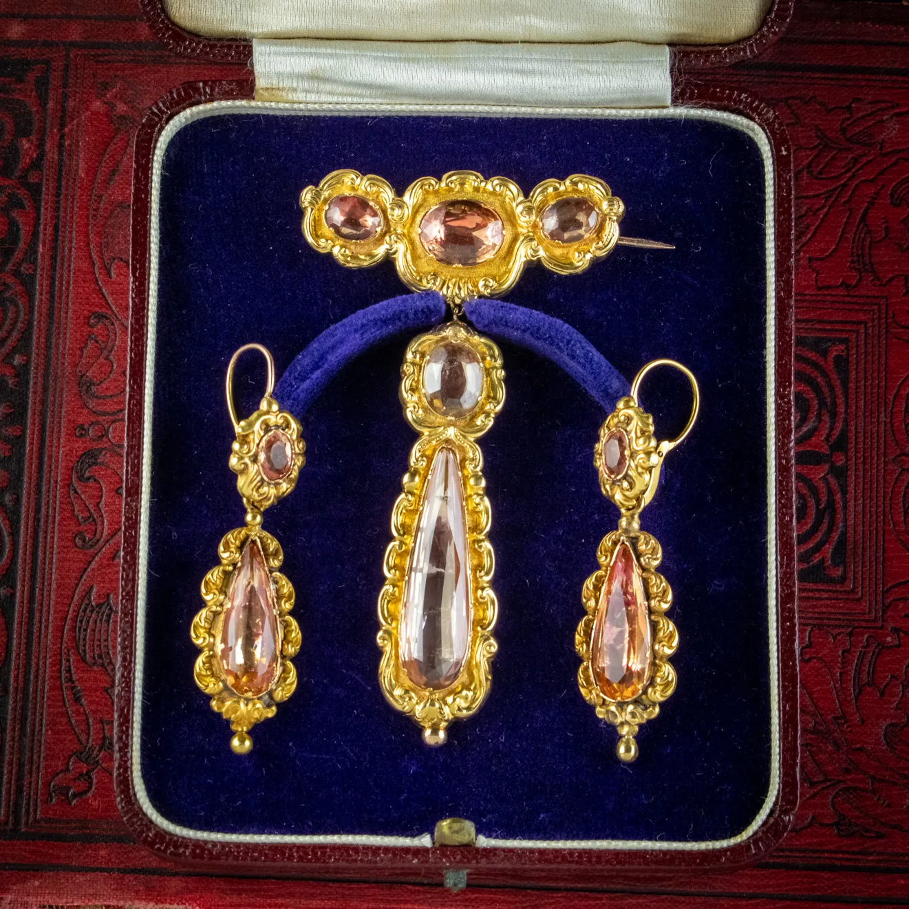 Antique Georgian Brooch And Earrings Set 18ct Gold Pink Quartz And Paste Circa 1800