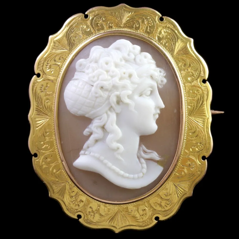 Antique Victorian 15Ct Gold Cameo Brooch Circa 1880