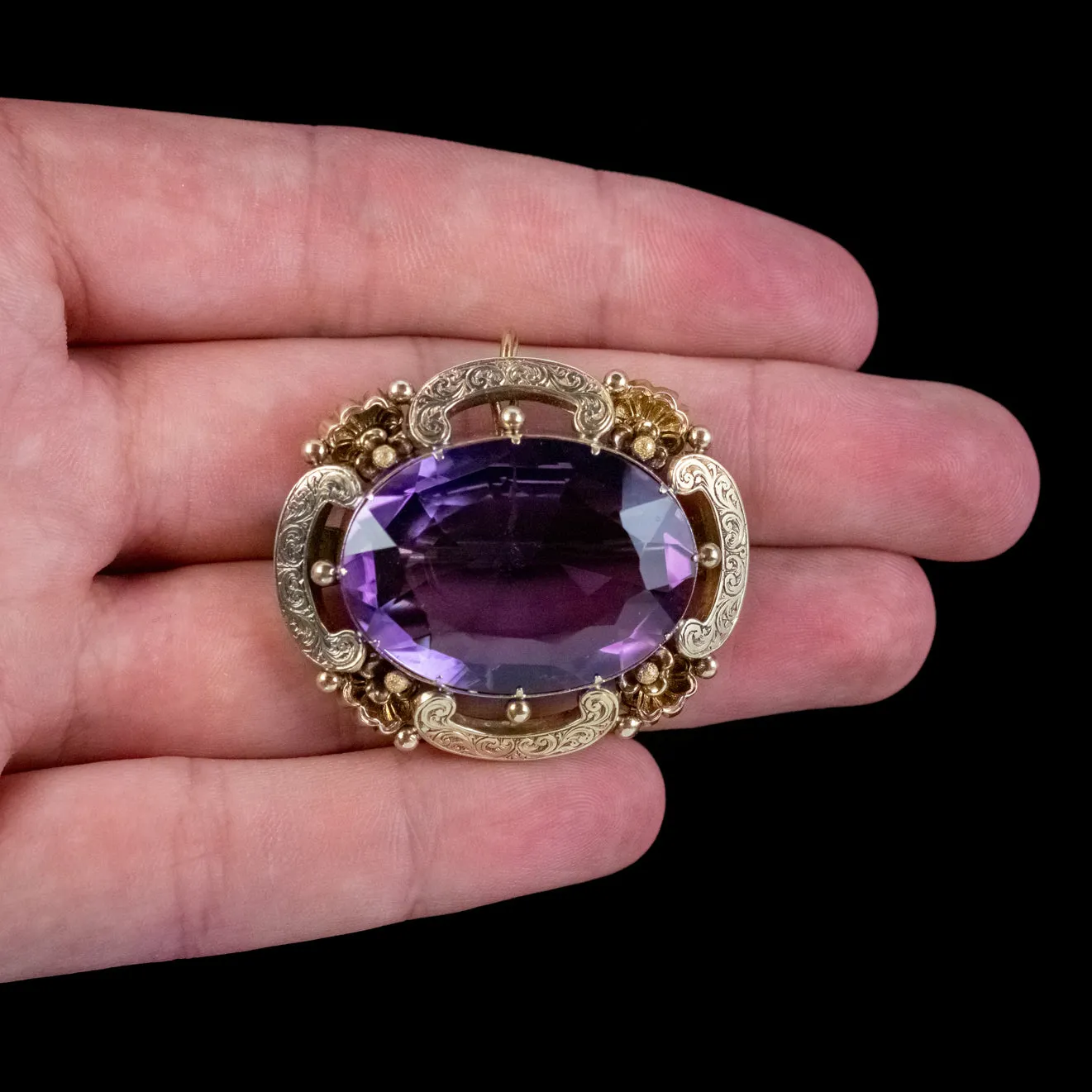 Antique Victorian Amethyst Brooch 18Ct Gold 30Ct Amethyst Circa 1900