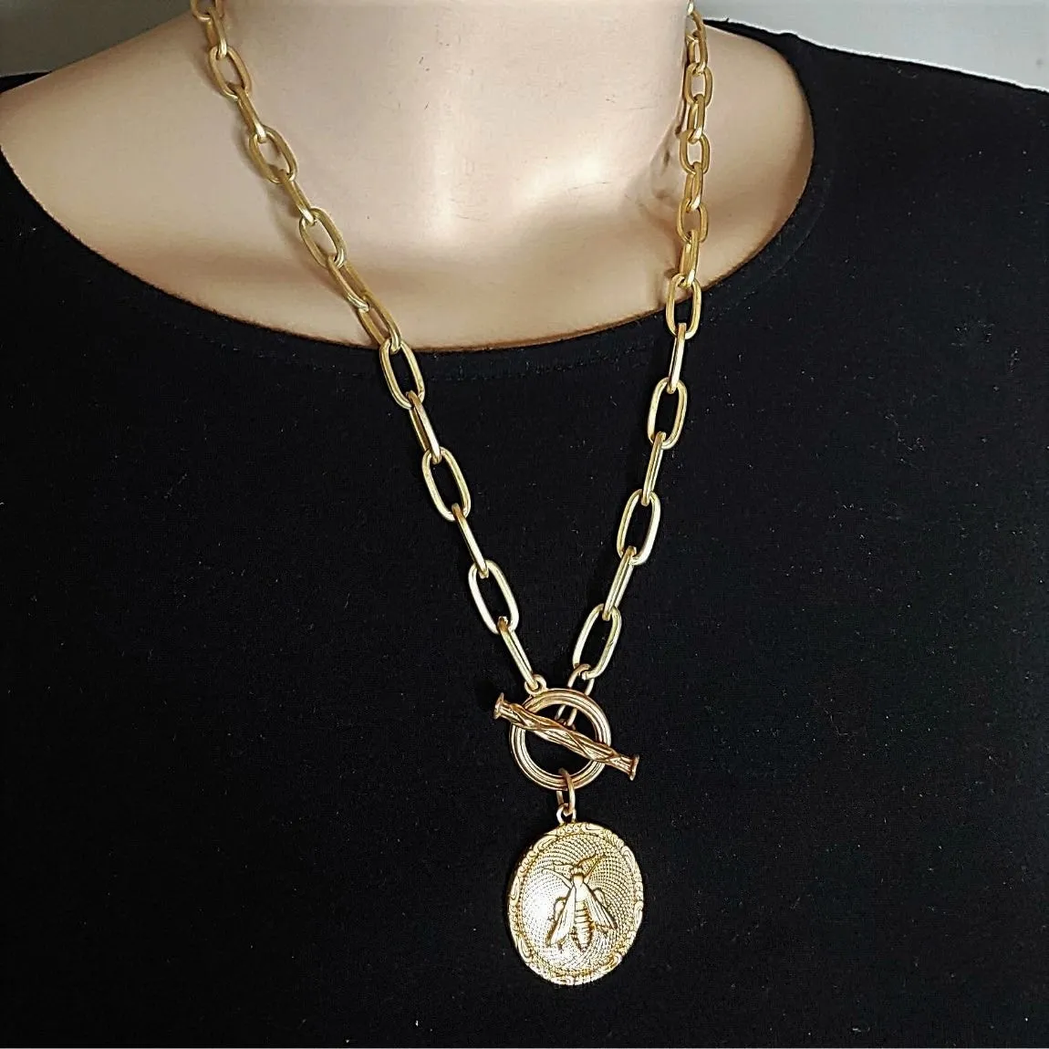 Bee Pendant On Matte Gold Chain Necklace