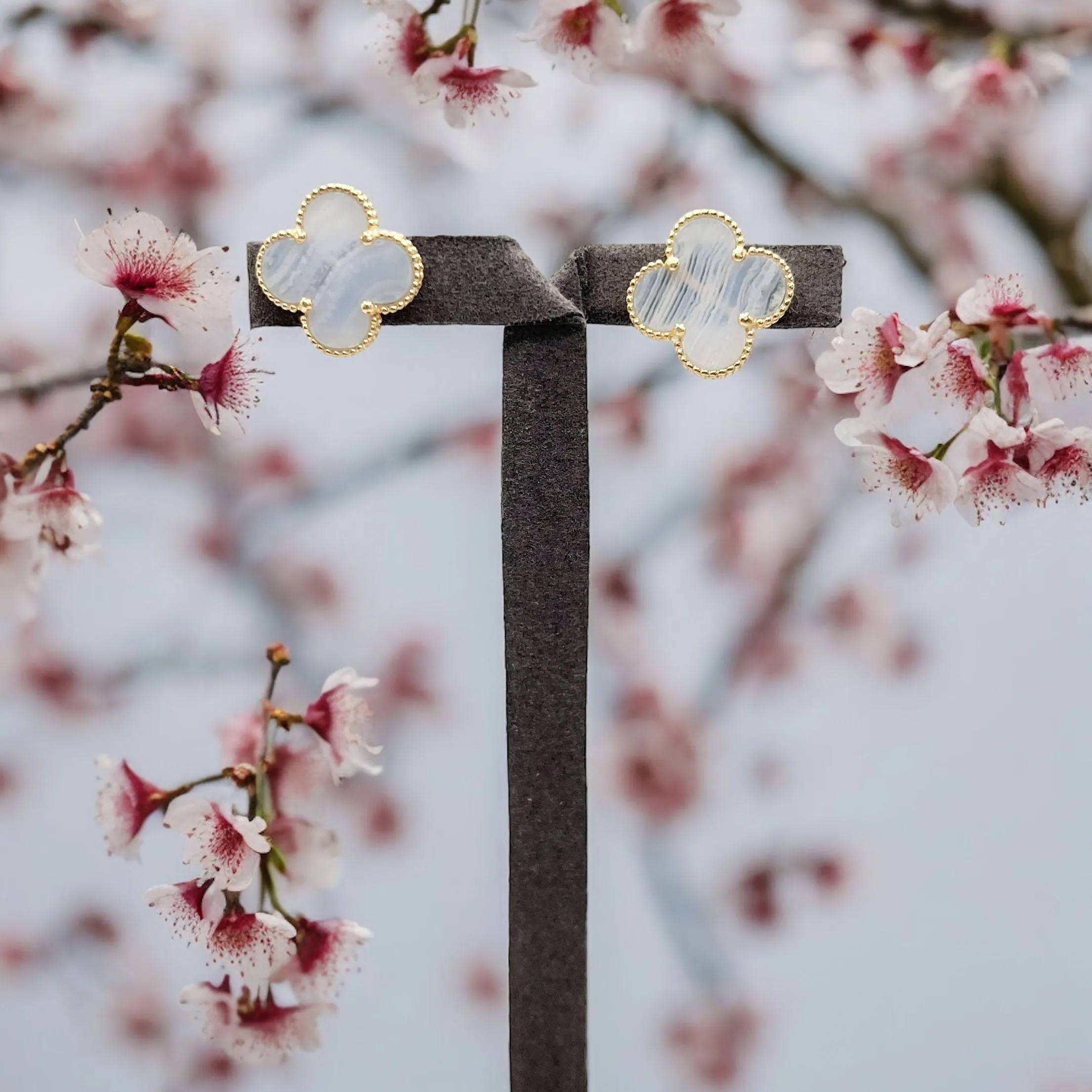 CHALCEDONY EARRINGS