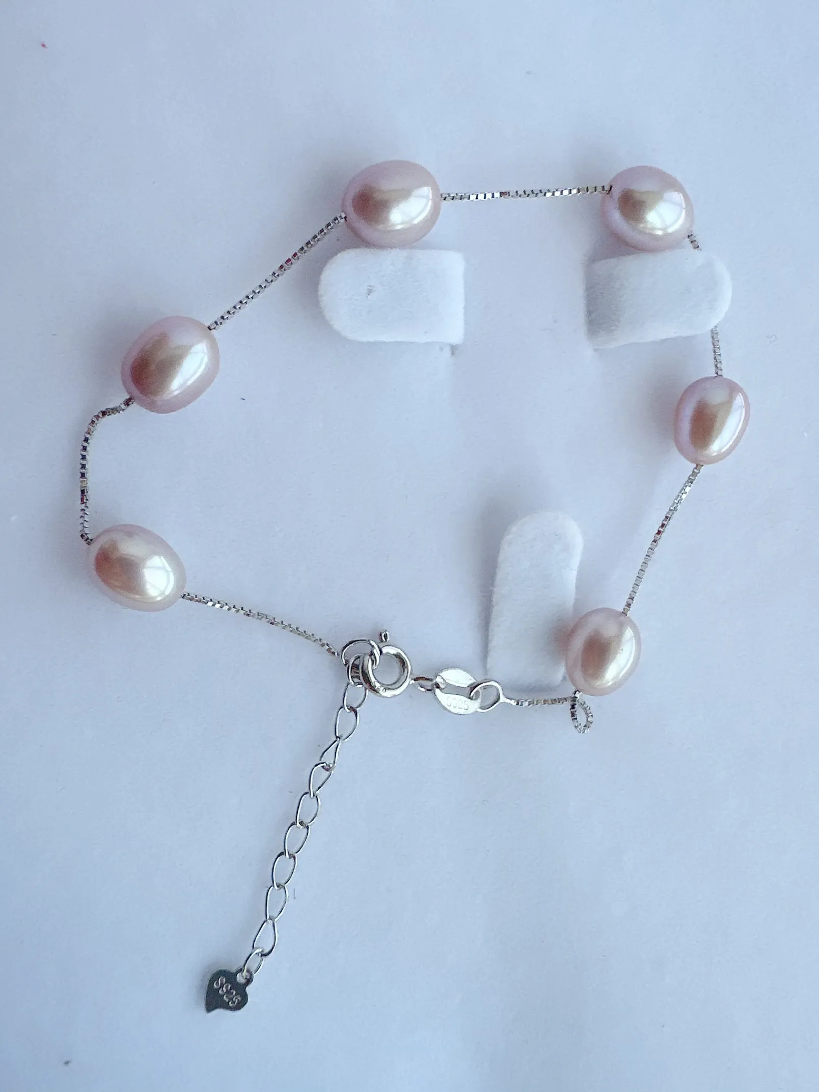 Classic minimalist freshwater pearl bracelet