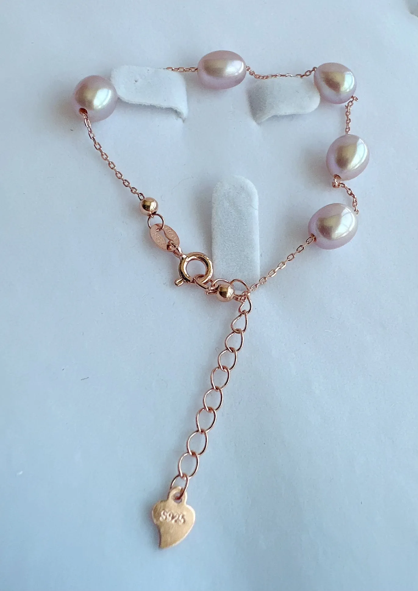 Classic minimalist freshwater pearl bracelet