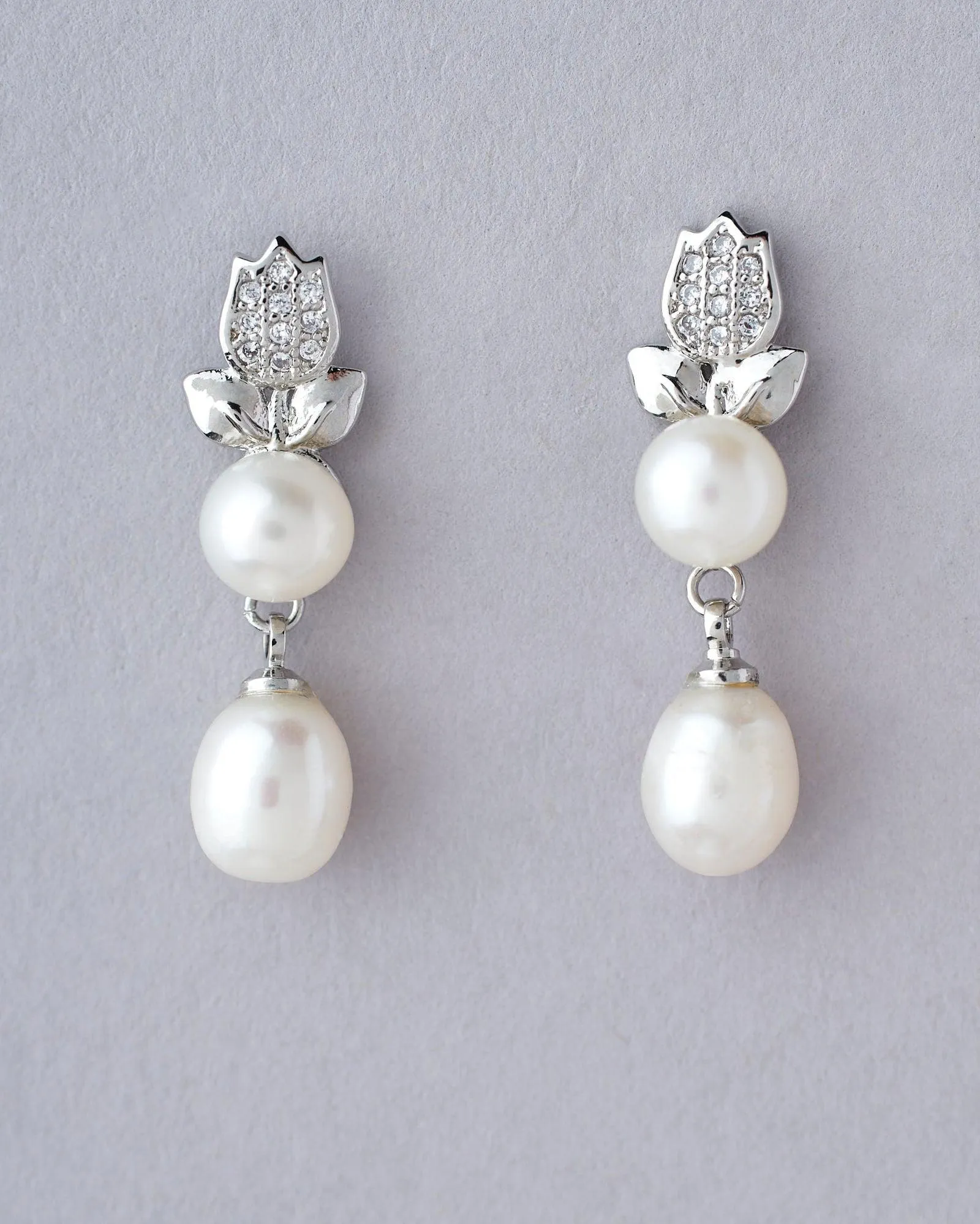 Cute Blossom Pearl Earrings