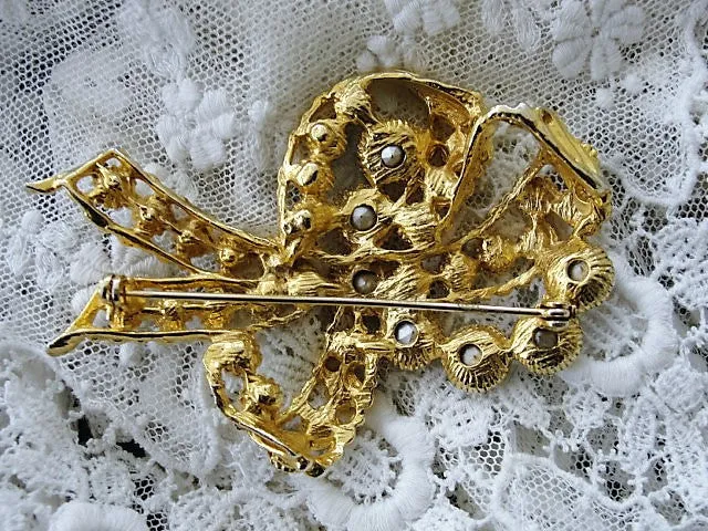 DAZZLING Vintage Brooch Large BOW Statement Pin Vintage Costume Rhinestone Jewelry