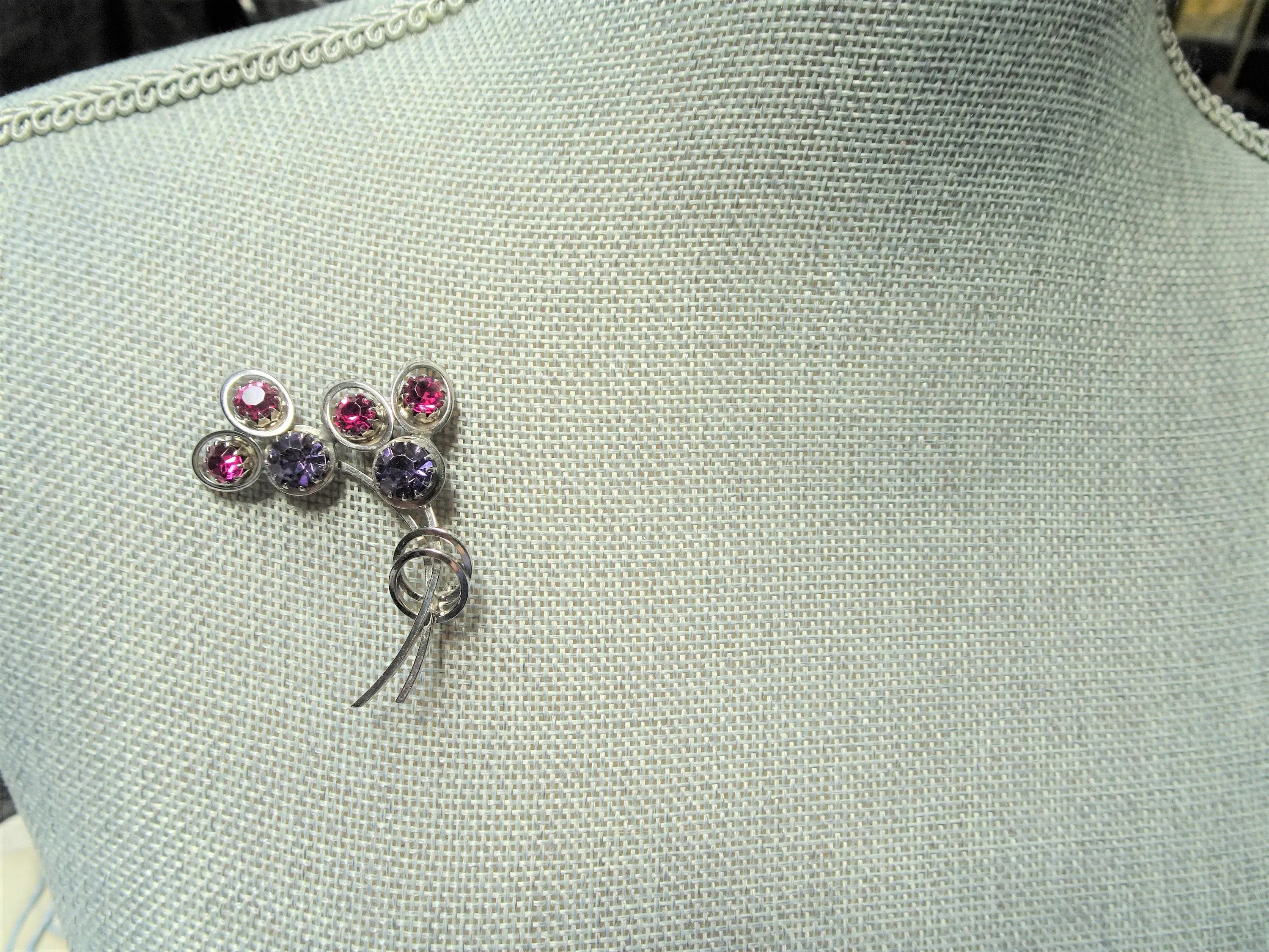 FABULOUS Vintage Continental Floral Spray Brooch, Faceted Fuchsia Purple Glass Stones, Silver Tone Metal, Unique Design, Mid Century Jewelry