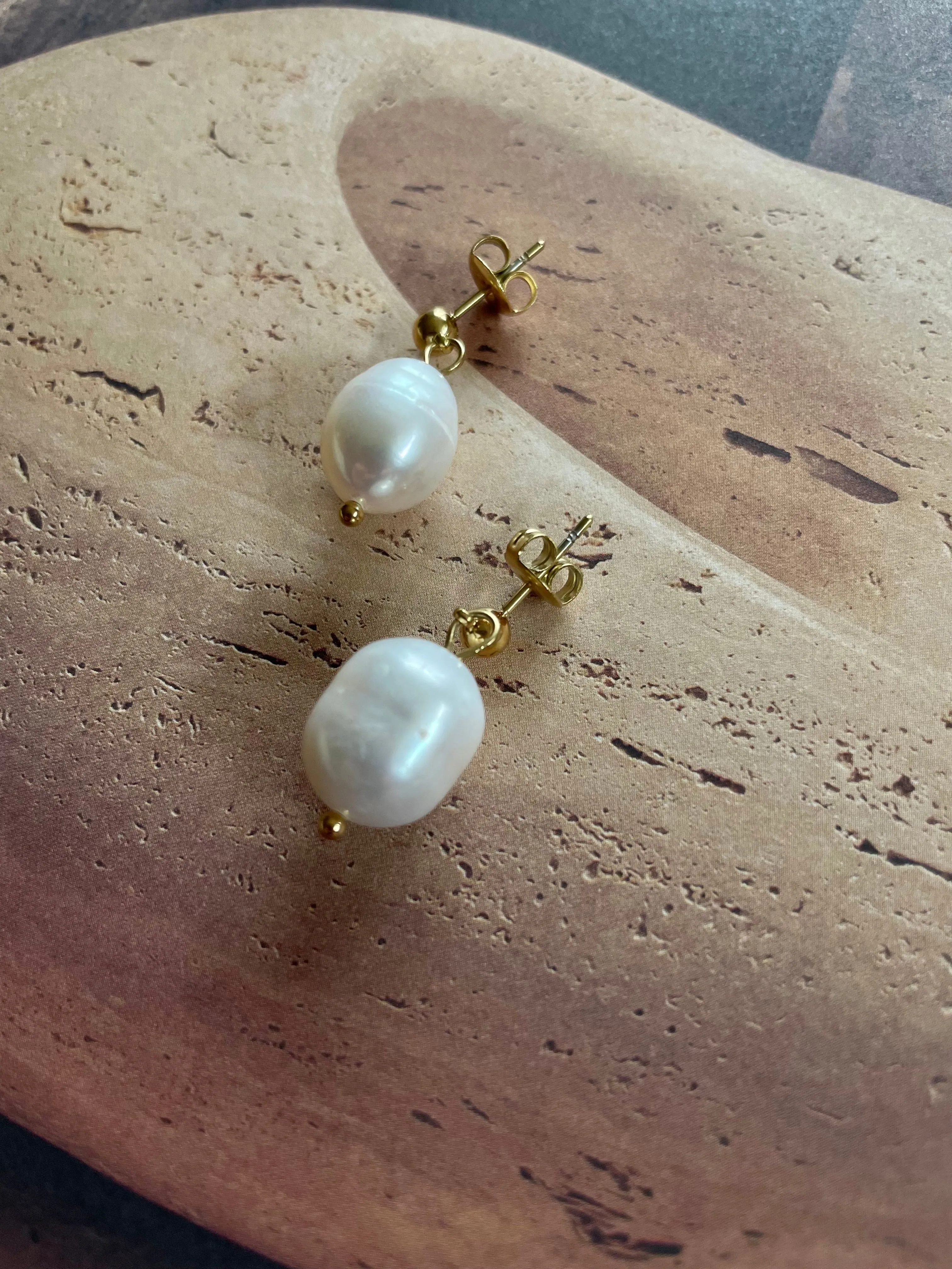 Freshwater Pearl Drops