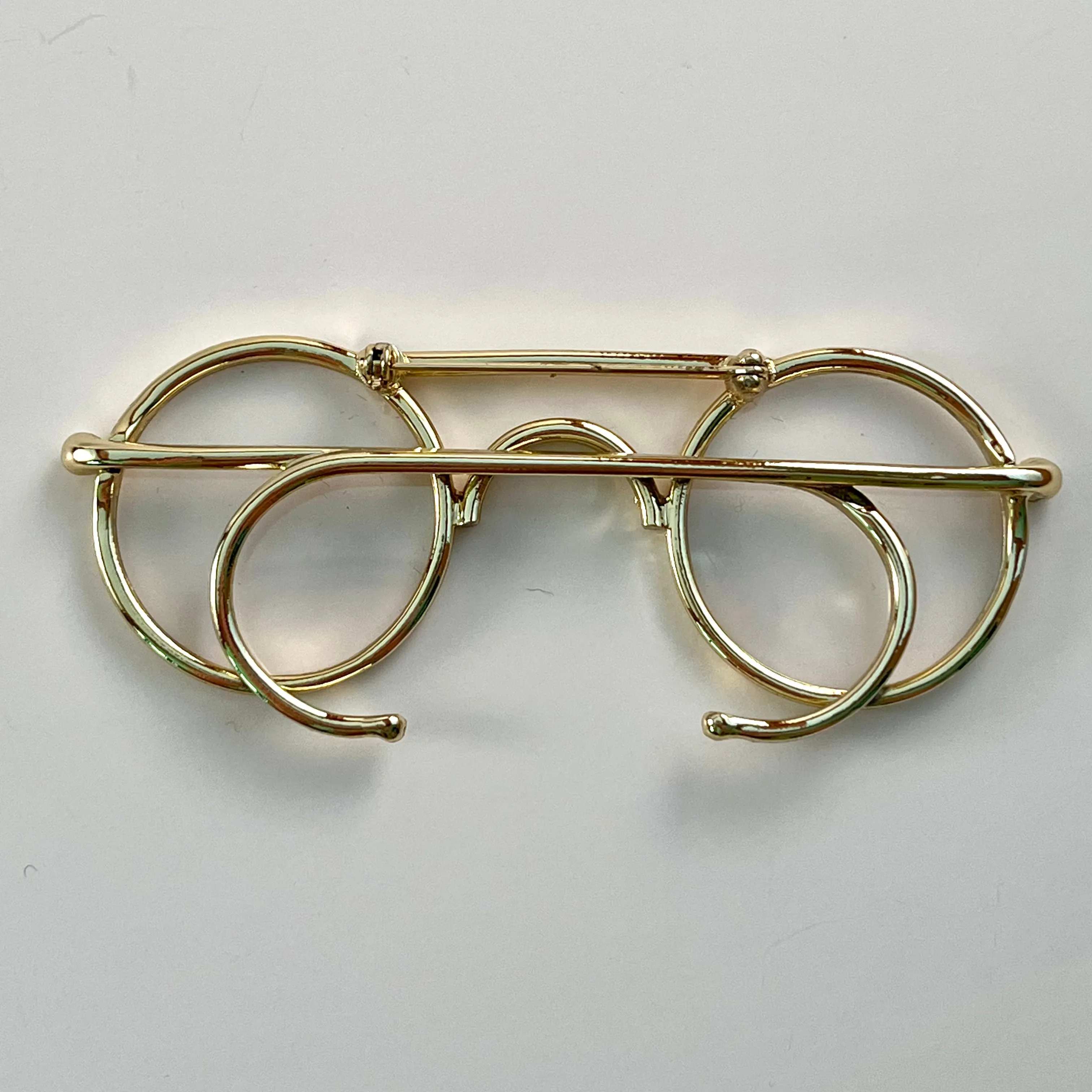 Late 80s/ Early 90s Eye Glass Brooch