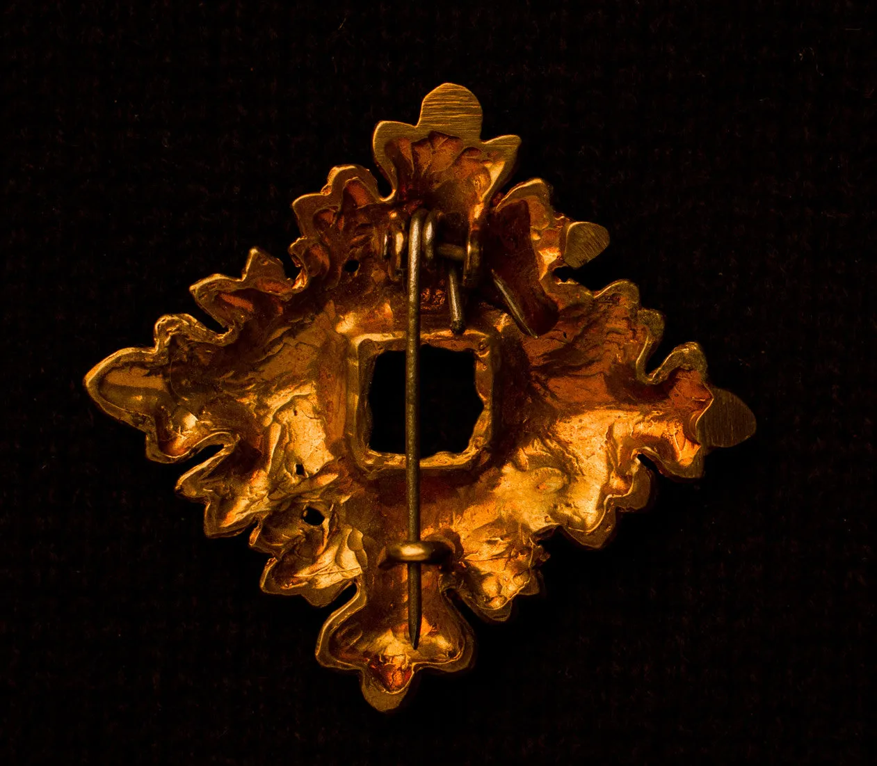 Leaf Norman Brooch - W-65