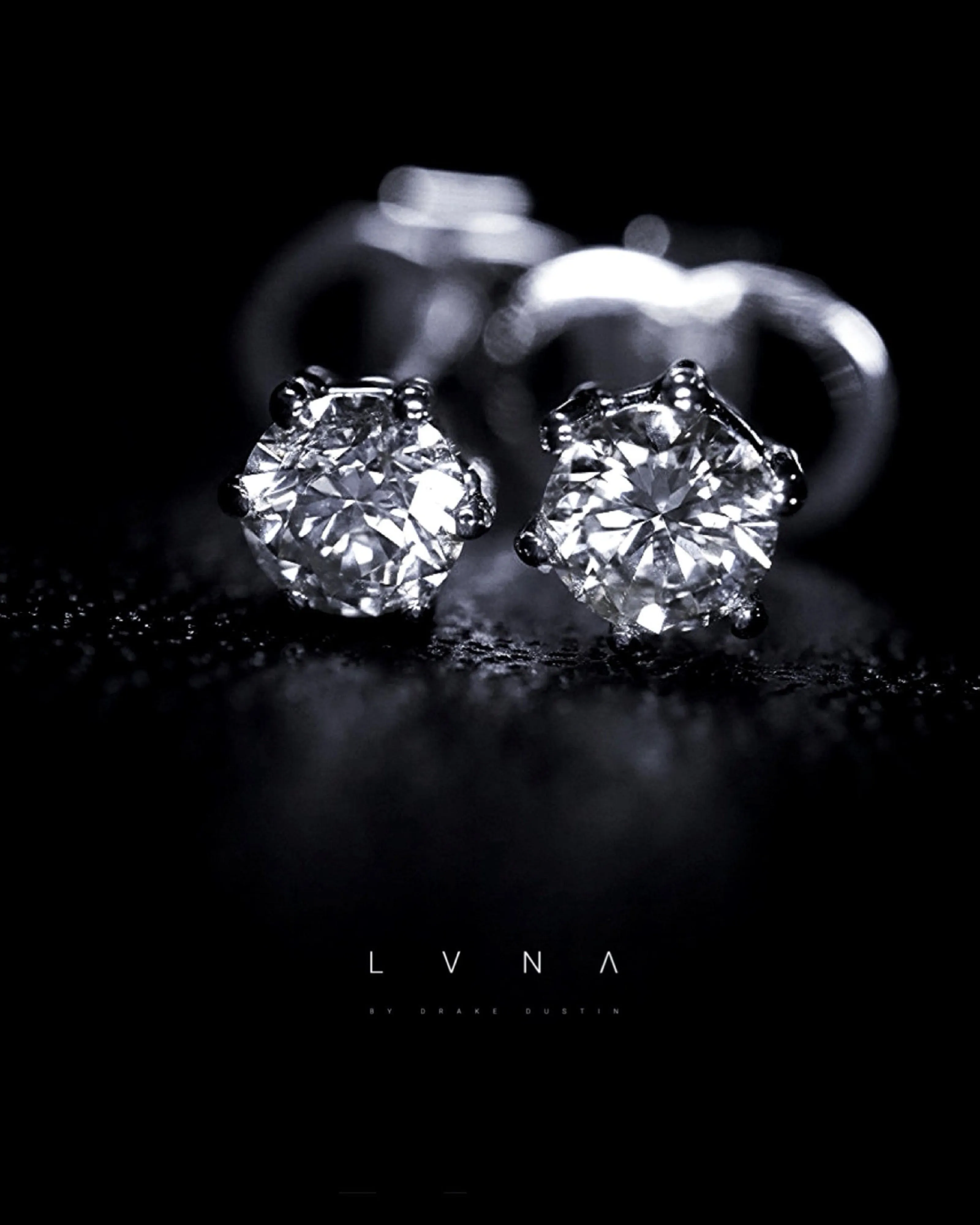 #LVNA2024 | 0.60cts F-H VVS-VS Round Brilliant Solitaire Natural Diamond Earrings 18kt #LoveLVNA