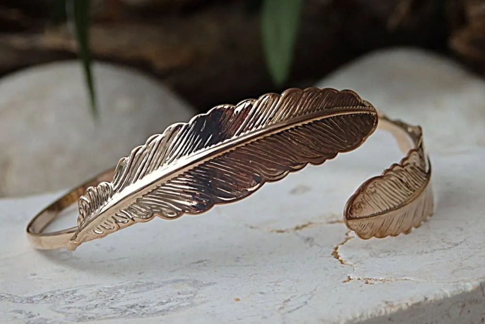 Open leaf bracelet