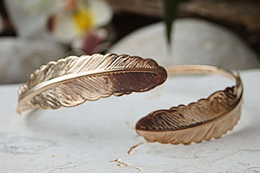 Open leaf bracelet