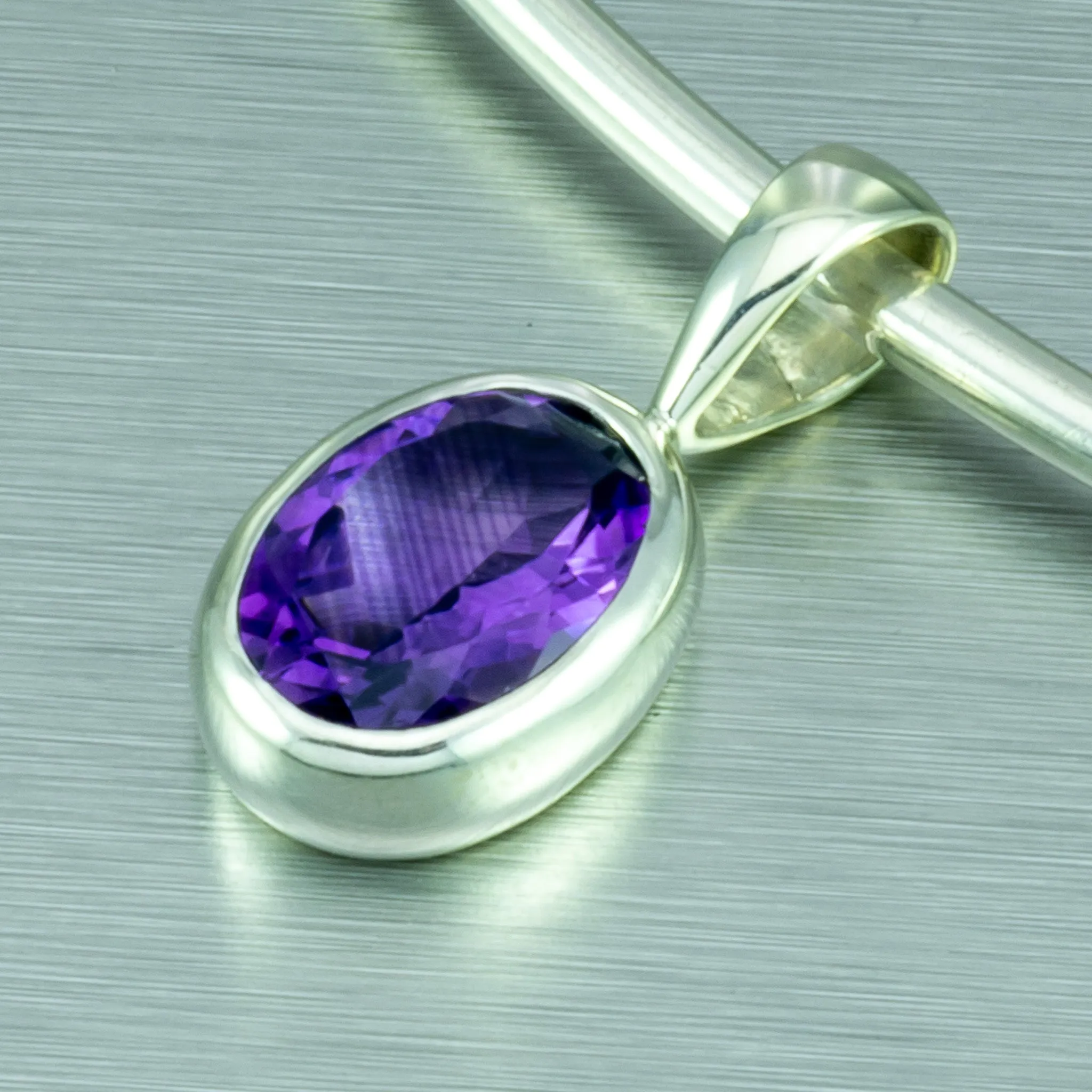 Oval Amethyst Classic Necklace. 92.5% Sterling Silver.