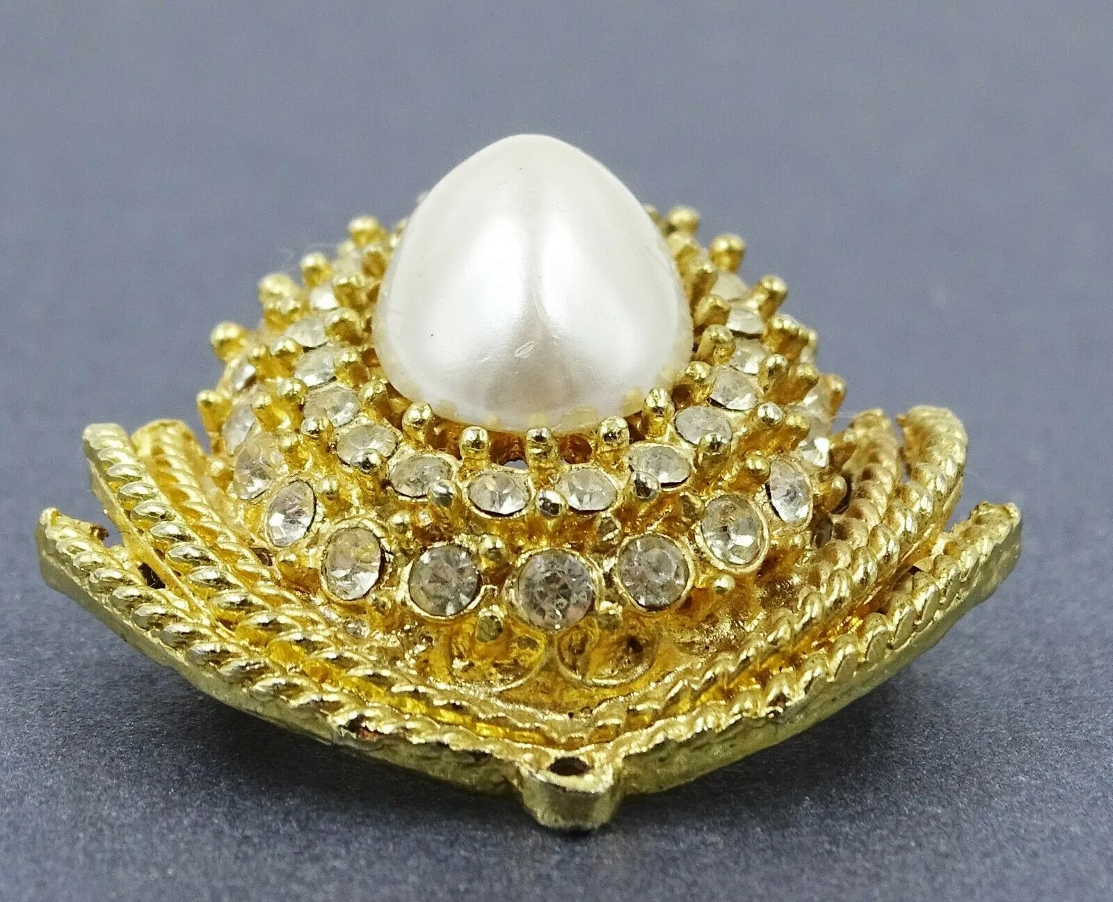 Pendant Brooch Faux Pearl & Rhinestone Gold Toned