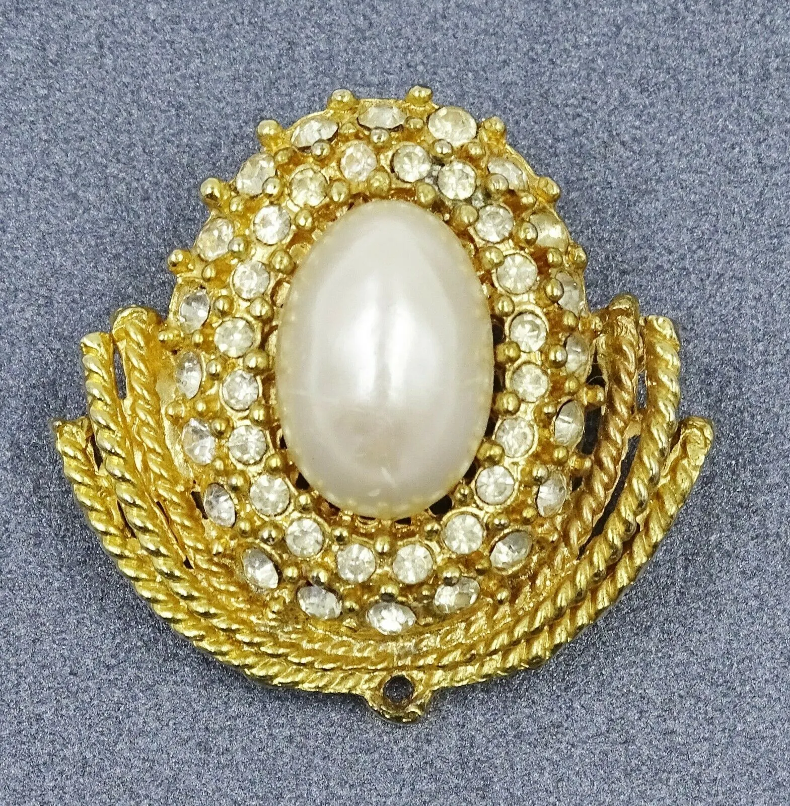 Pendant Brooch Faux Pearl & Rhinestone Gold Toned