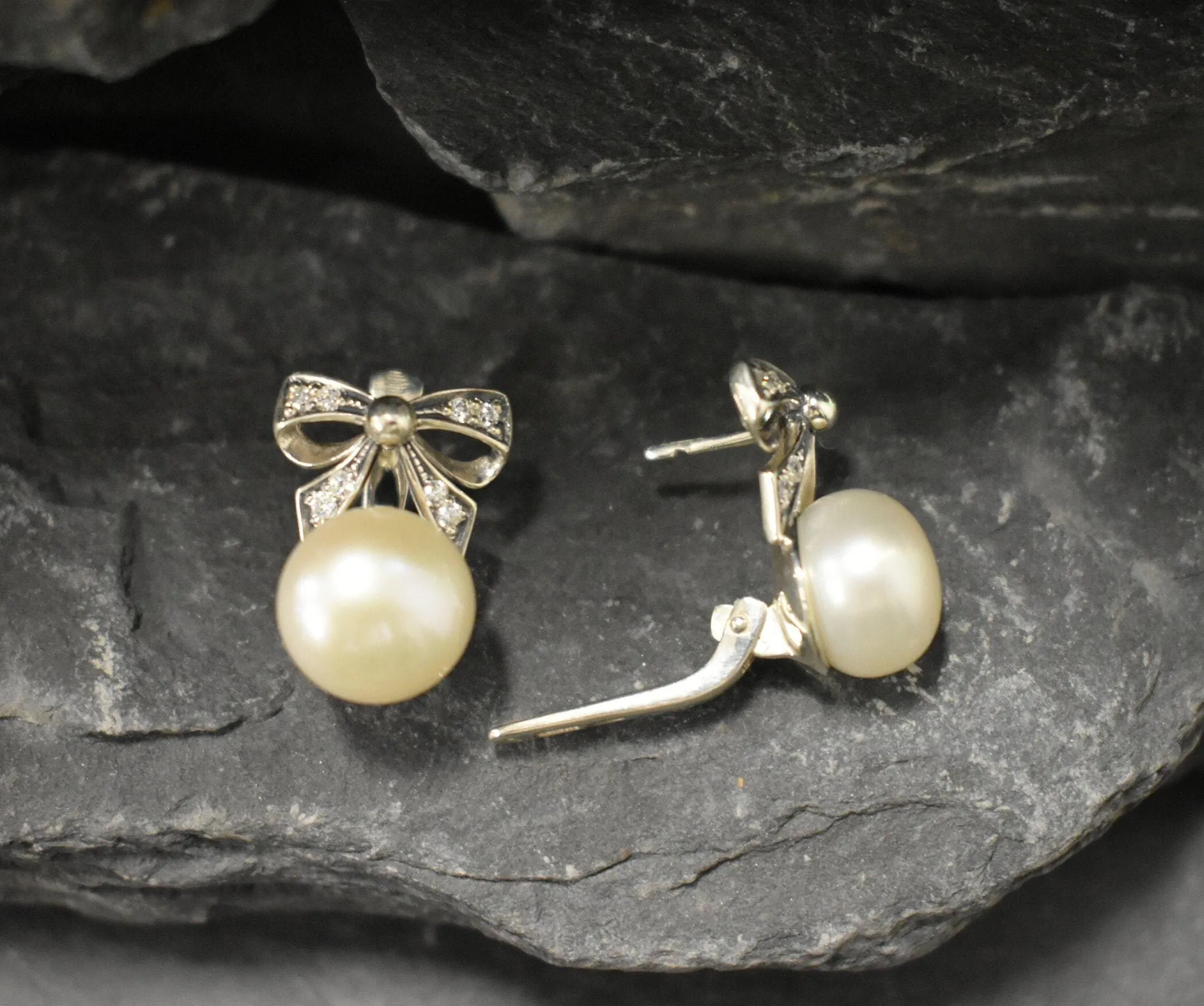 Ribbon Pearl Earrings - Natural Pearl Earrings - White Bow Studs