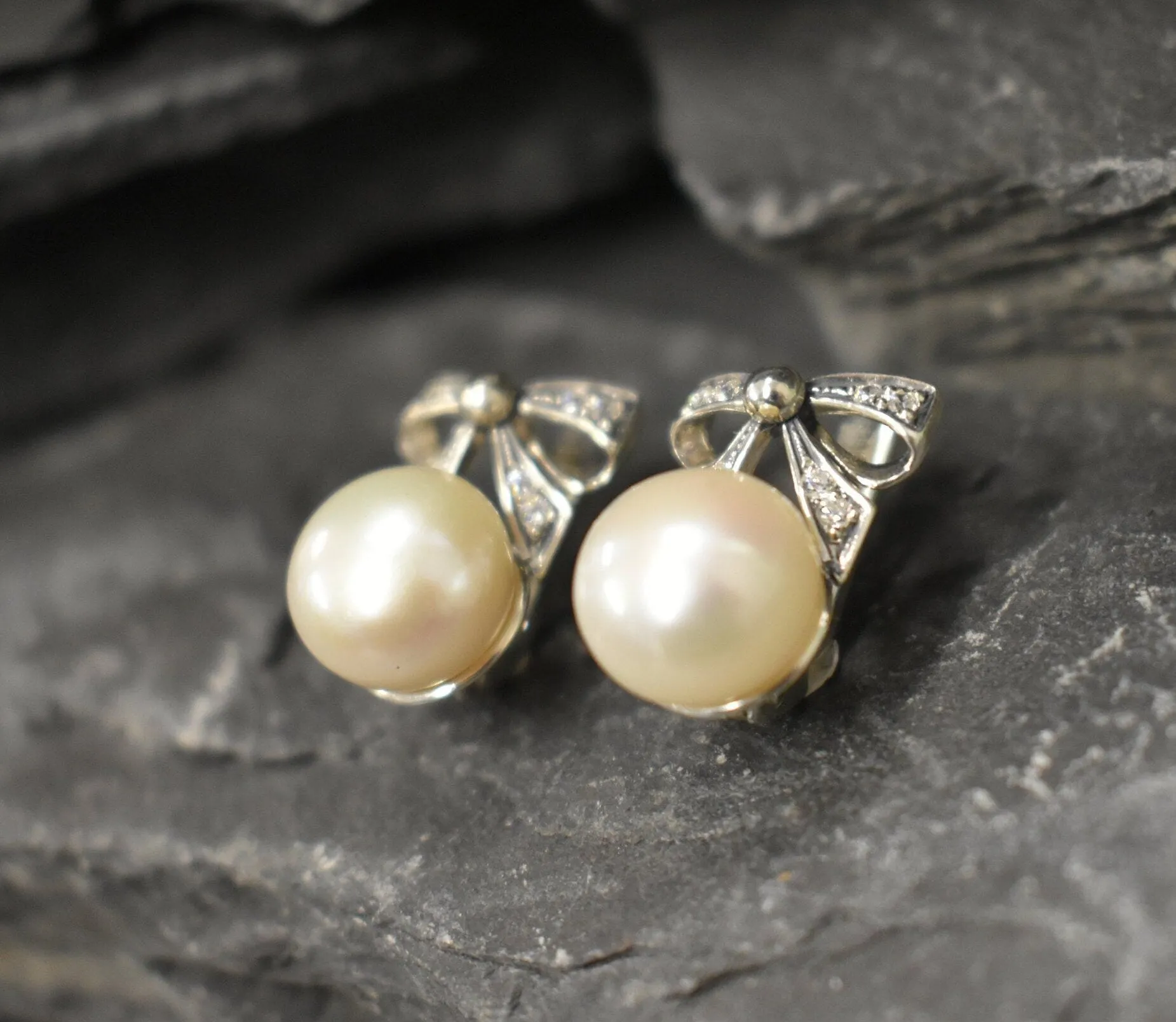 Ribbon Pearl Earrings - Natural Pearl Earrings - White Bow Studs