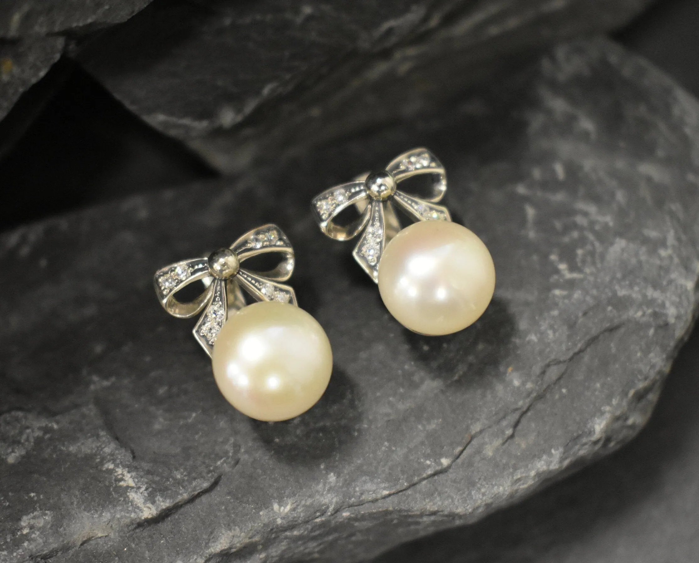 Ribbon Pearl Earrings - Natural Pearl Earrings - White Bow Studs