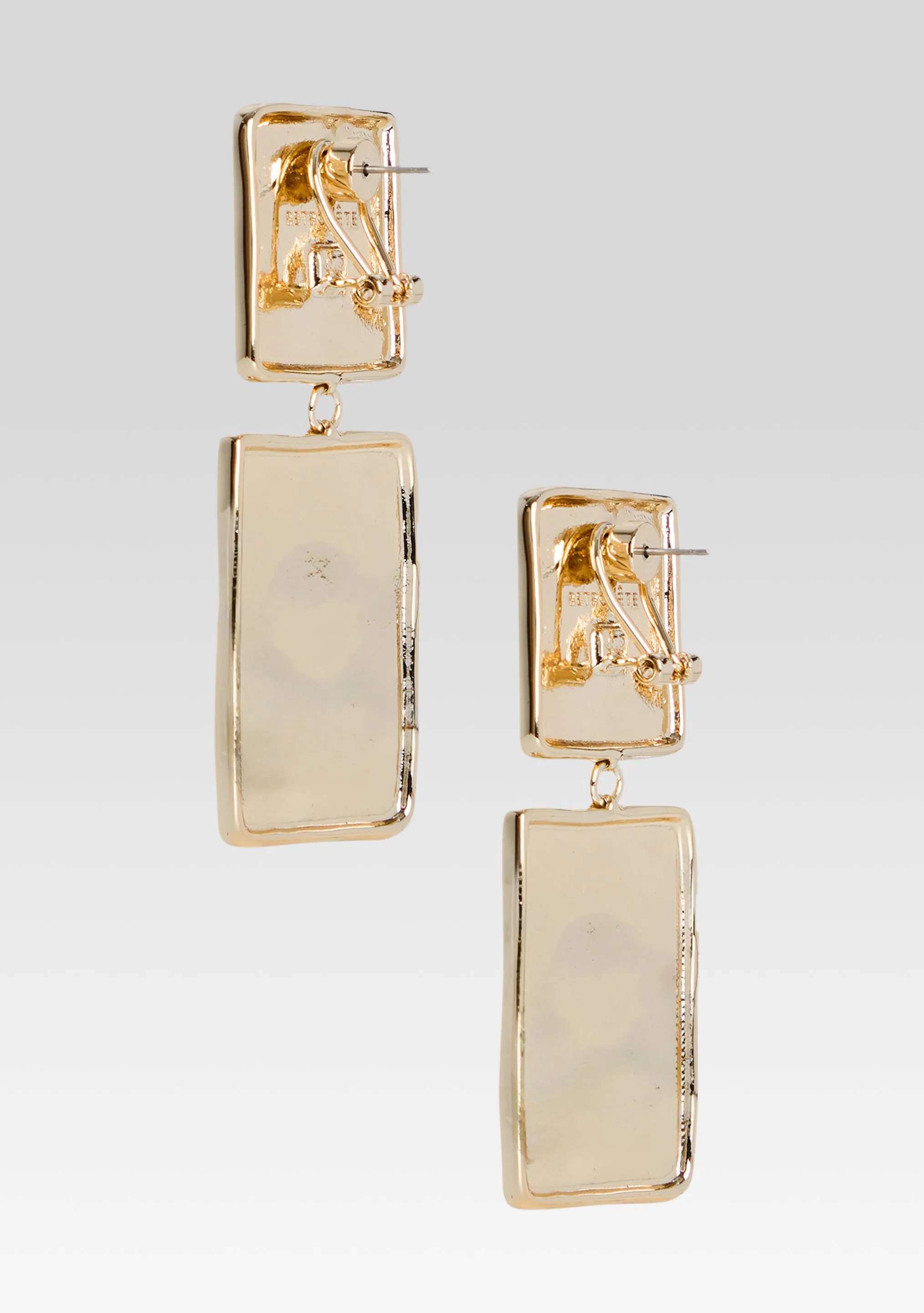 Savannah Pearl Drop Earrings