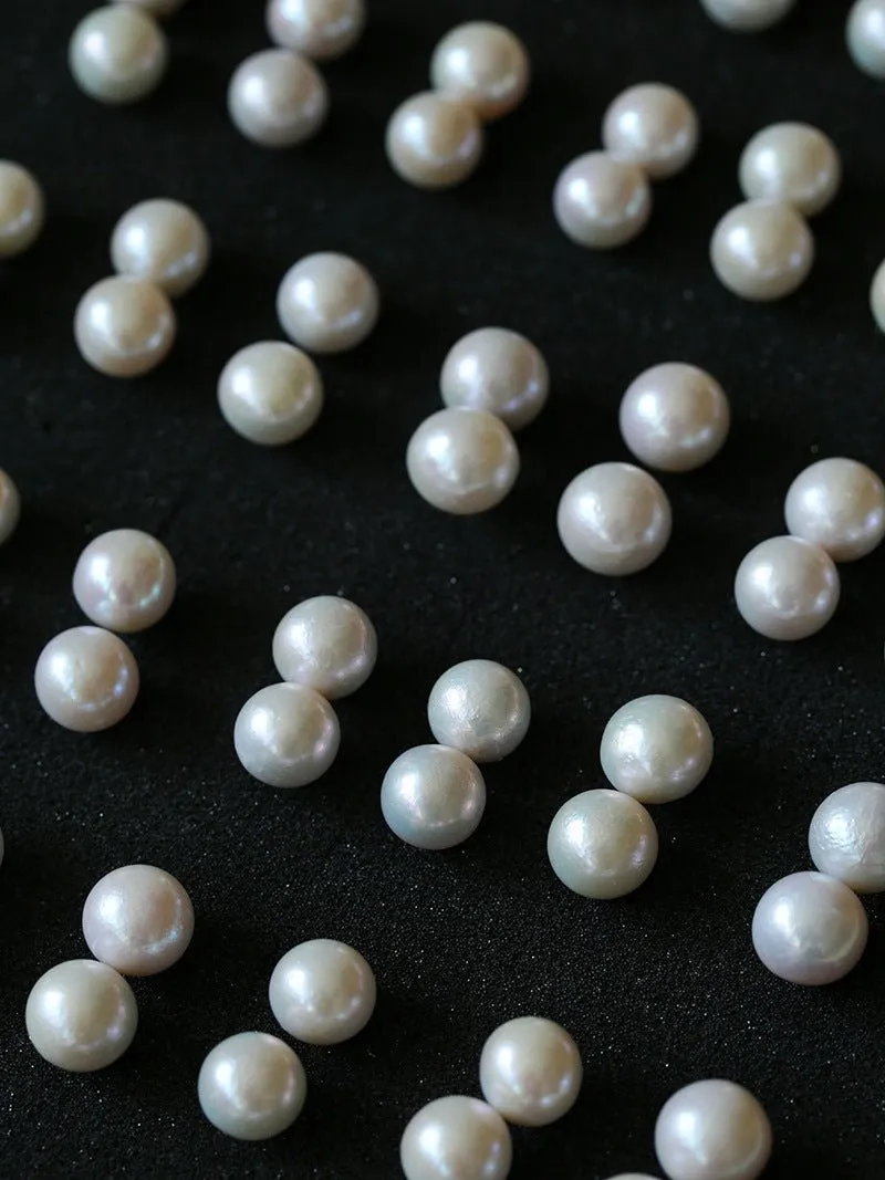 Textured Wrinkled Round Baroque Pearls Studs Earrings