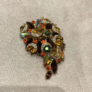 Vintage amber crystal Brooch by Sphinx of London