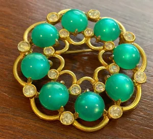 Vintage Green Gripoix Style Cabochon Rhinestone Wreath Brooch Pin